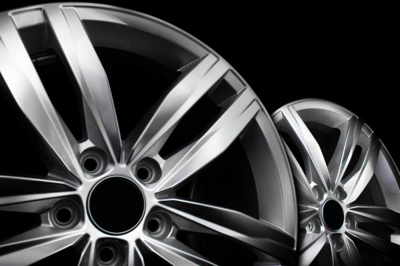 R&eacute;paration des jantes &agrave; Nice, quelles solutions pour vos roues ?