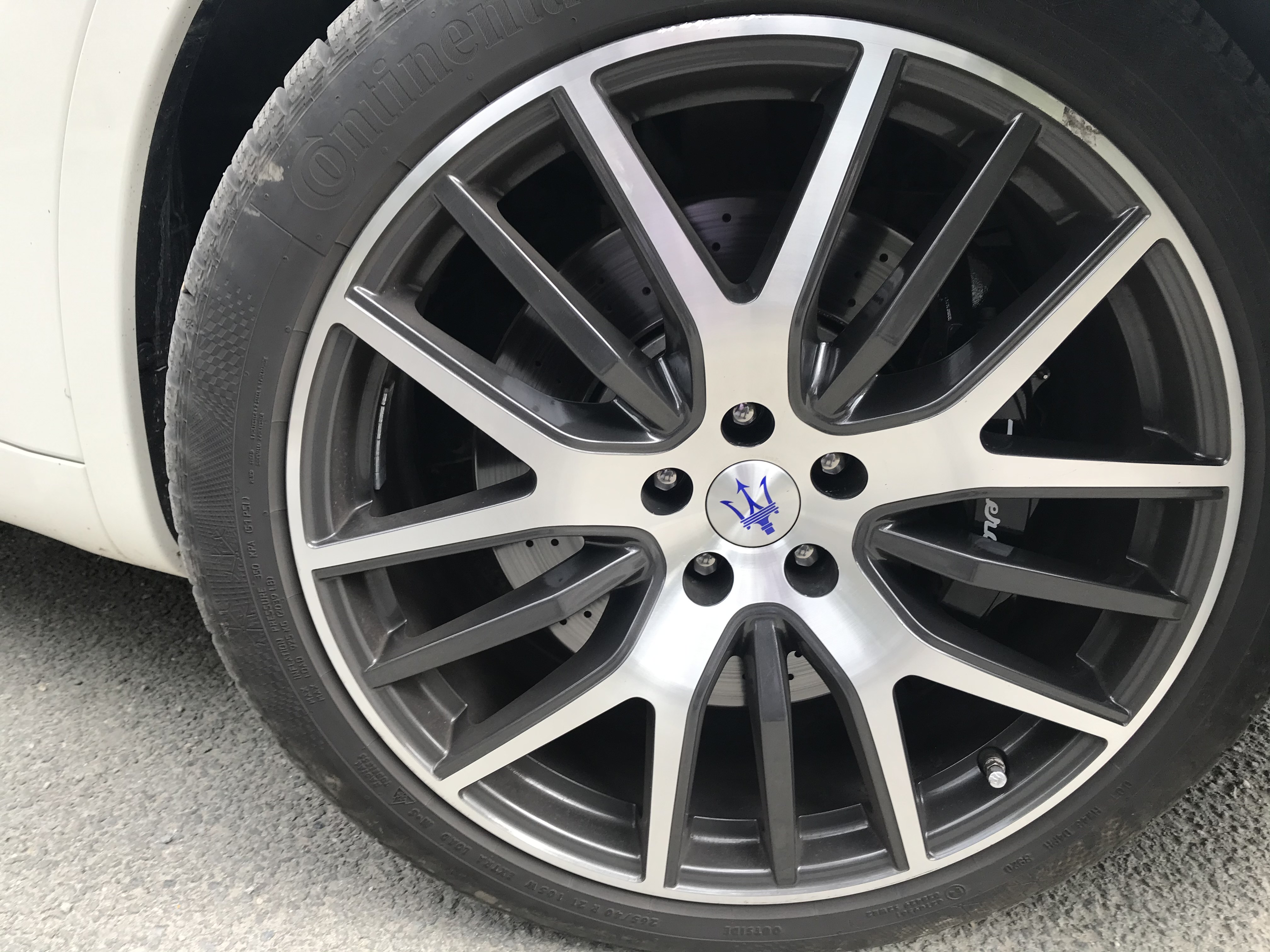 MASERATI-2.jpg